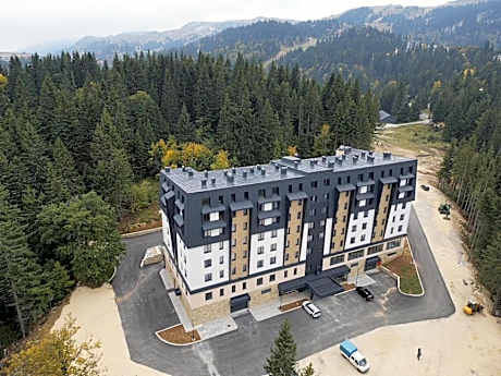 Aparthotel Zlatni Javor