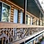 Tahoe Valley Lodge