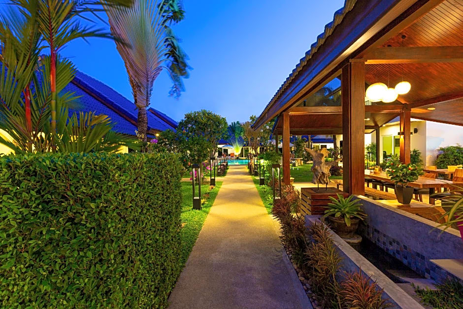 Phuket Airport Hotel