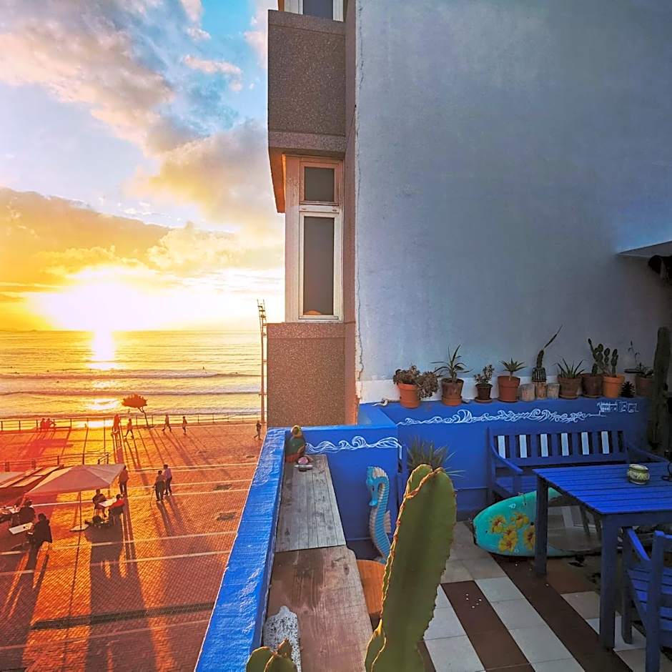 La Ventana Azul Surf Hostel