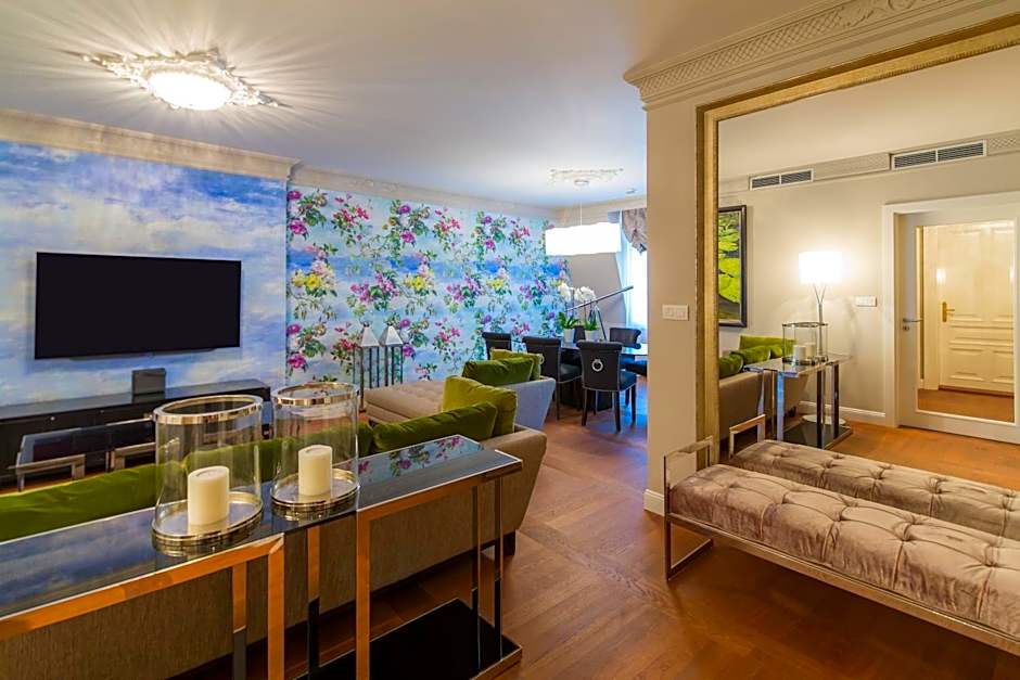 Rubin Luxury Apartments