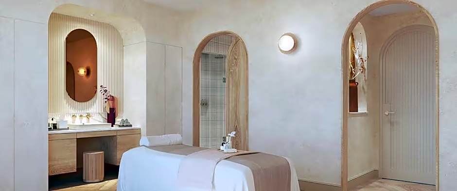 La Festa Phu Quoc, Curio Collection By Hilton