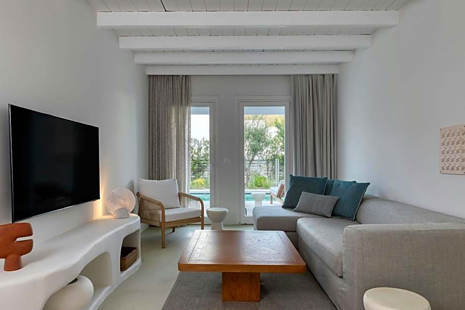 Patmos Aktis Suites & Spa