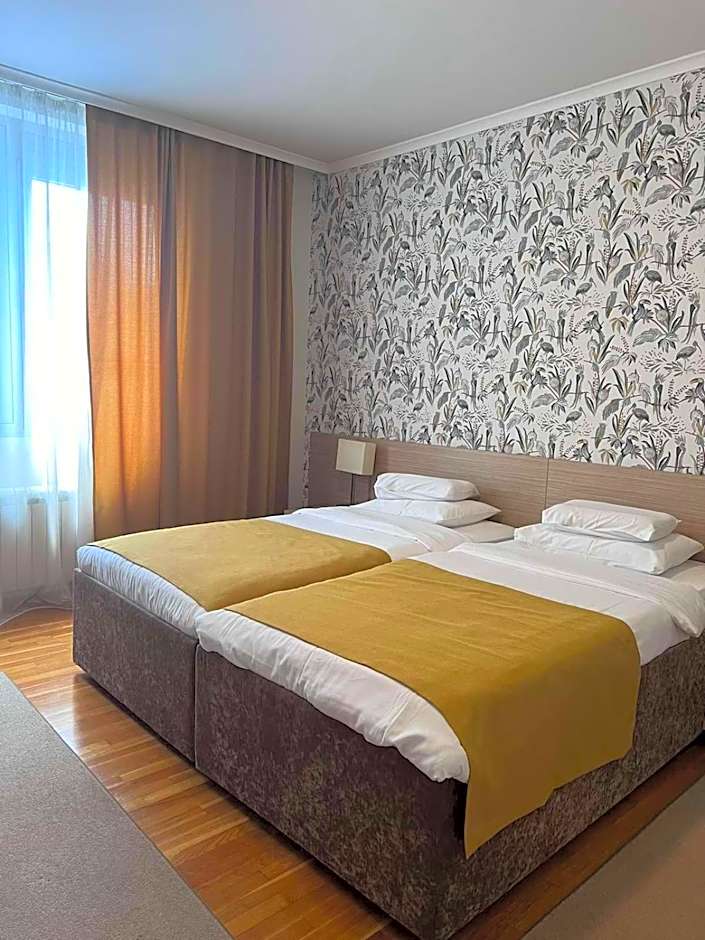 Garni Hotel Nevski