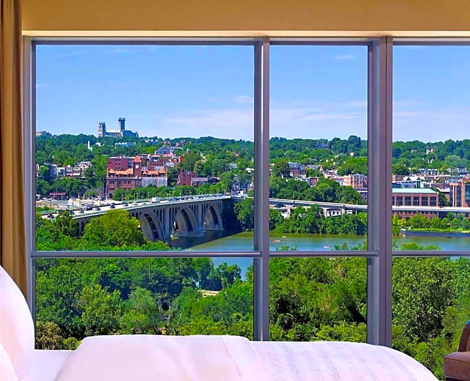 Le Meridien Arlington