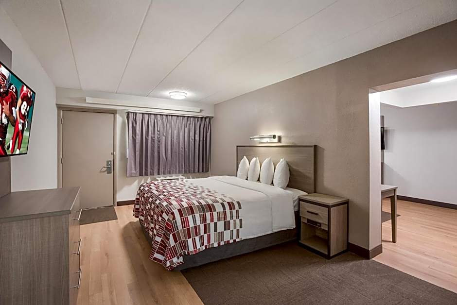 Red Roof Inn - Philadelphia Trevose