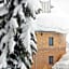 Mondschein Hotel & Chalet Ski-In Ski-Out Luxus am Arlberg