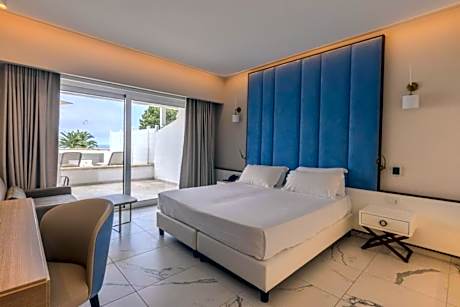 Double Room with Spa Bath