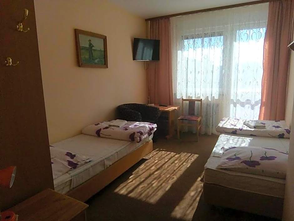 Osrodek Wypoczynkowy " BIESZCZADY"