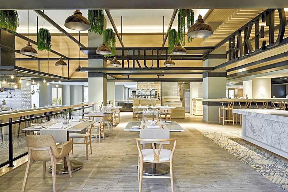 Hyatt Regency Cairo West