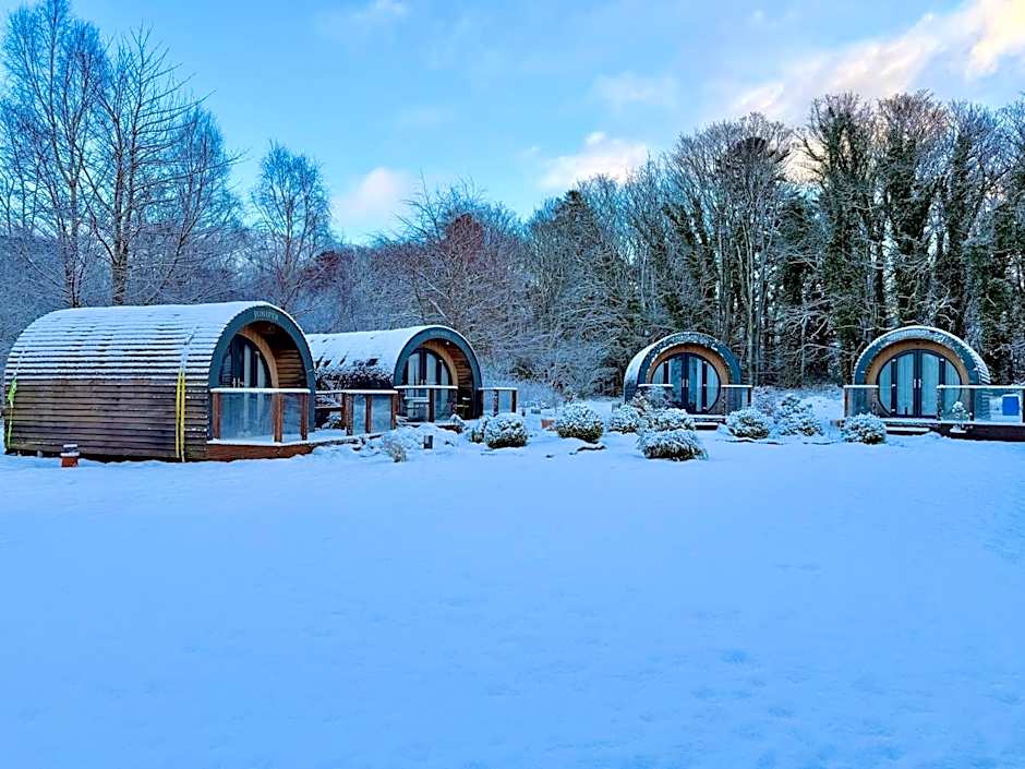 Loch Leven Hotel & Distillery