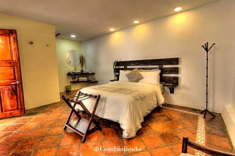 Hotel La Cofradia