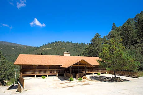 Superior Double Room with Two Double Beds