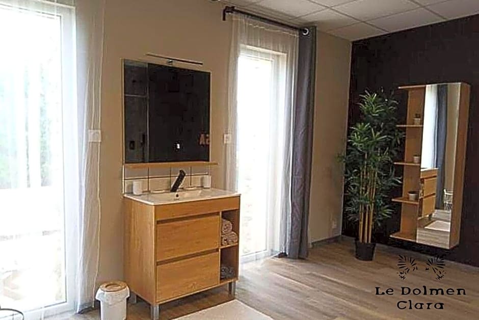 La Casa du Dolmen Clara, balnéo privée, entre terre et mer