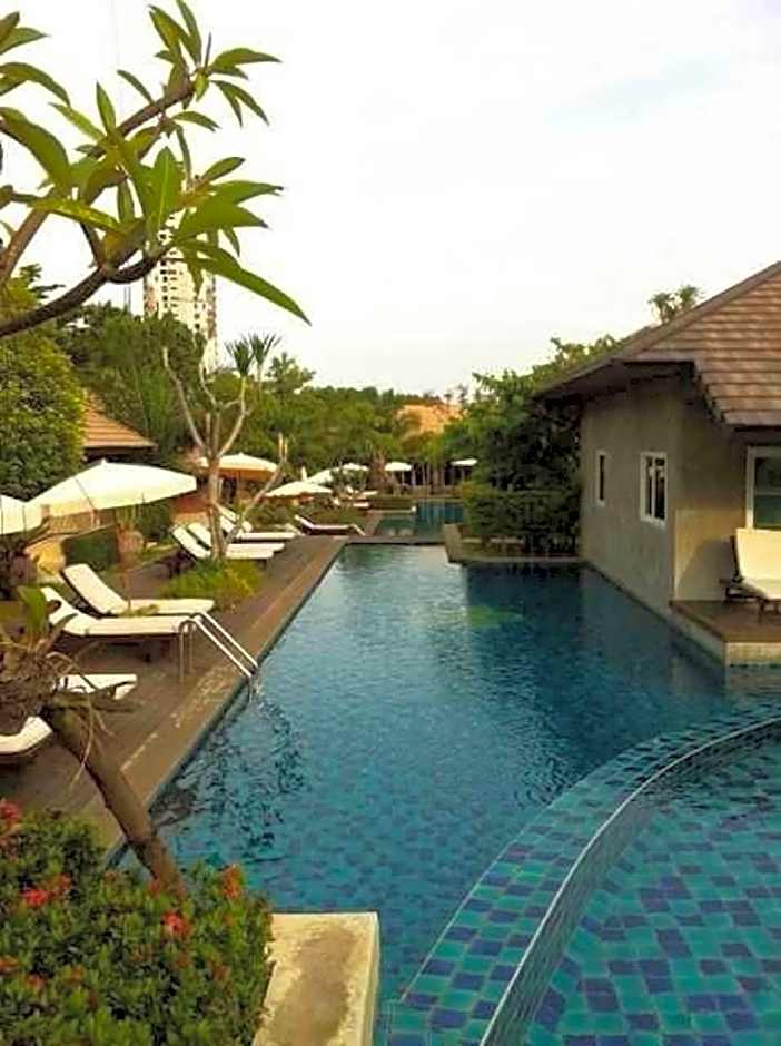 EAST SEA PARADISE HOTEL