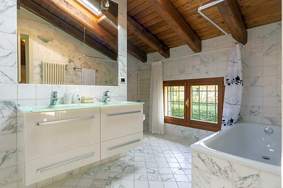 La Quercia - BolognaRooms