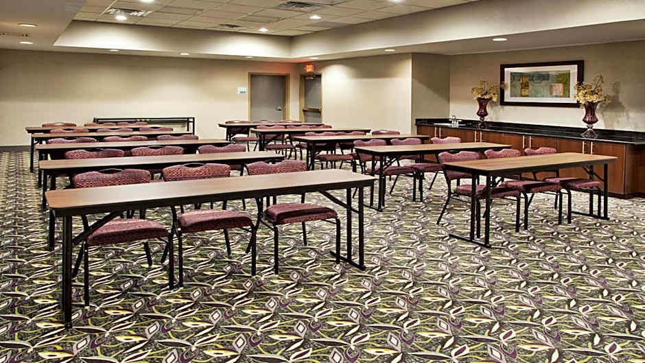Holiday Inn Express Atlanta West - Theme Park By IHG