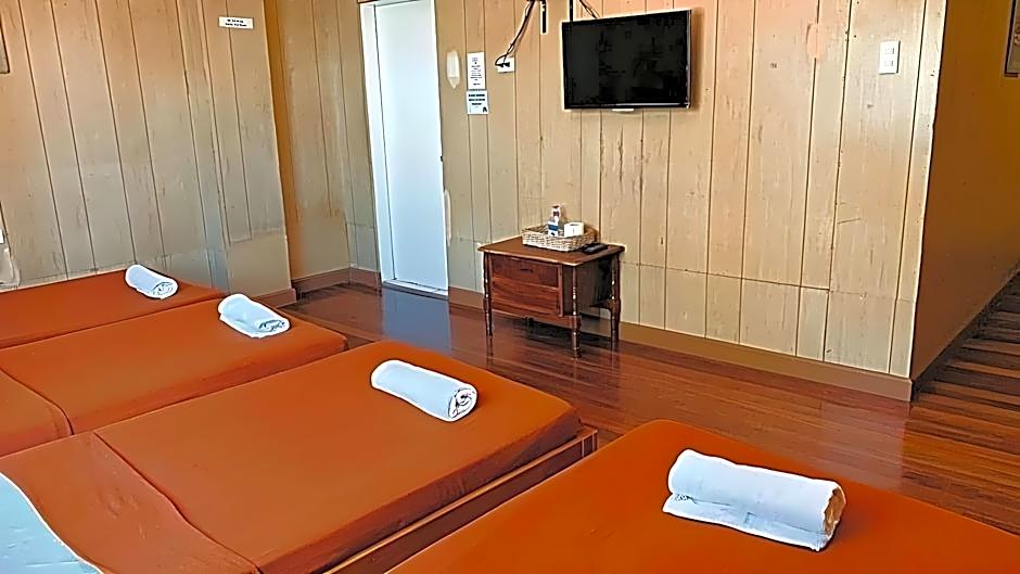 Villa Silvina Hotel and Restaurant