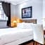 Hotel Louisbourg