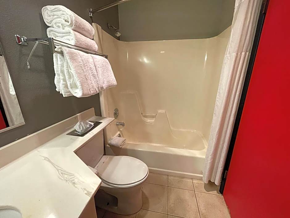 Sunnyside Inn and Suites