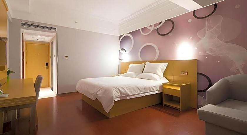 GreenTree Inn Nantong Chongchuan District Fangtian Market Hotel – Nantong, VA