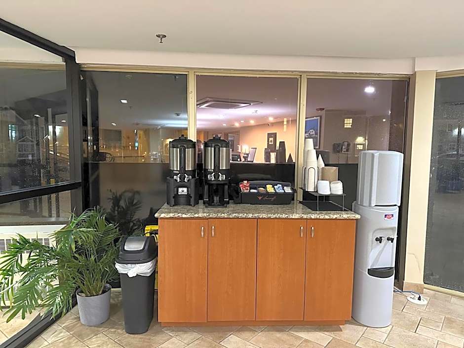 Charlottetown Inn & Conference Centre