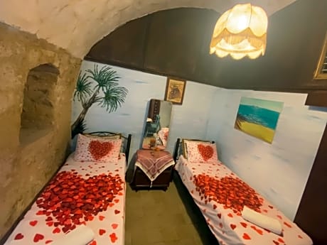 Twin Room with Shared Bathroom