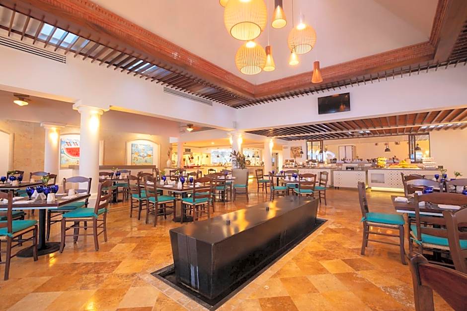 Buenaventura Grand Hotel & Spa - All Inclusive