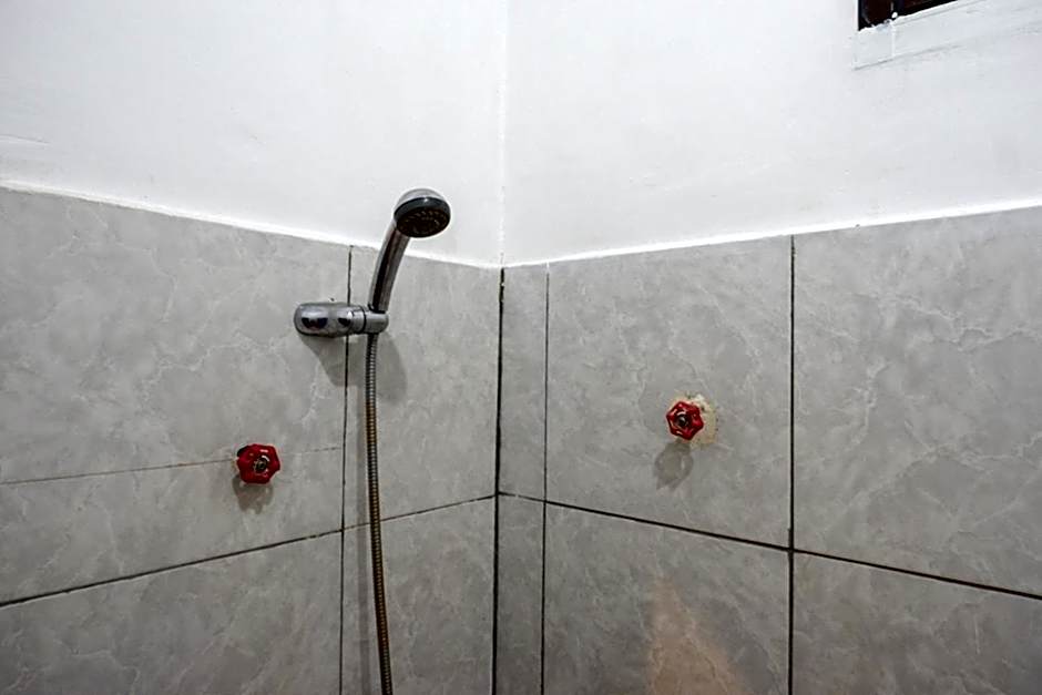 RedDoorz Syariah @ Hotel Wisma Indonesia Kendari