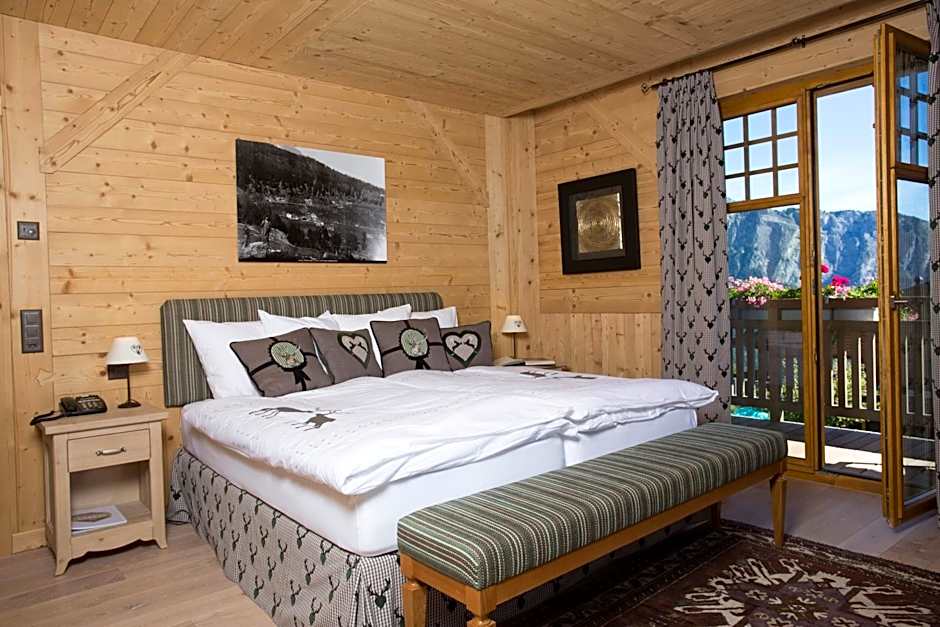 Between Boutique Hotel