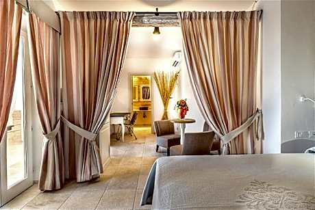 Deluxe Double Room with Private Terrace - Annex