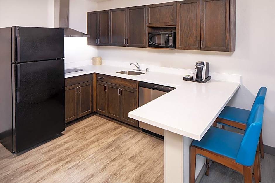 Holiday Inn Express and Suites Los Alamos Entrada Park By IHG