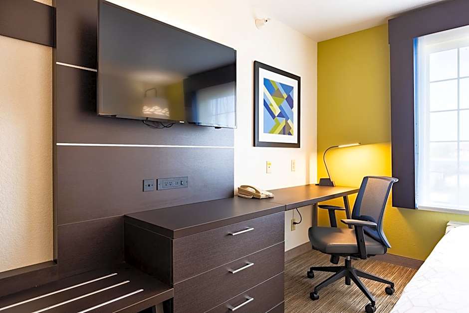 Holiday Inn Express Hotel & Suites Evanston By IHG