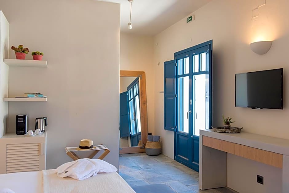 Sifnos House - Rooms and SPA