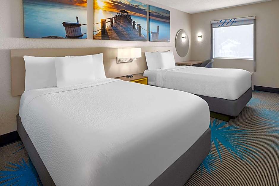 Photo 1 of 5 of Deluxe 2 Double Beds