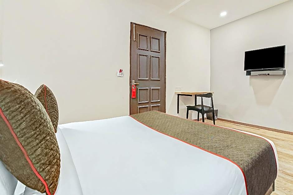 Townhouse Knowledge Park  Near Sharda University