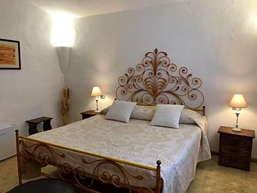 B & B GLI OLEANDRI