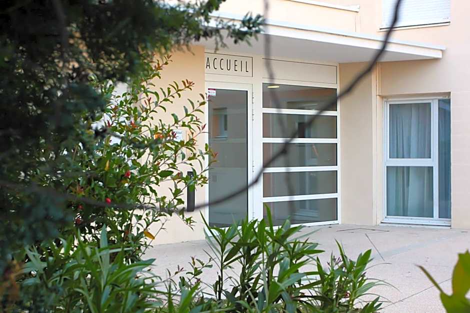 KOSY Appart'Hôtels - Campus Del Sol Esplanade