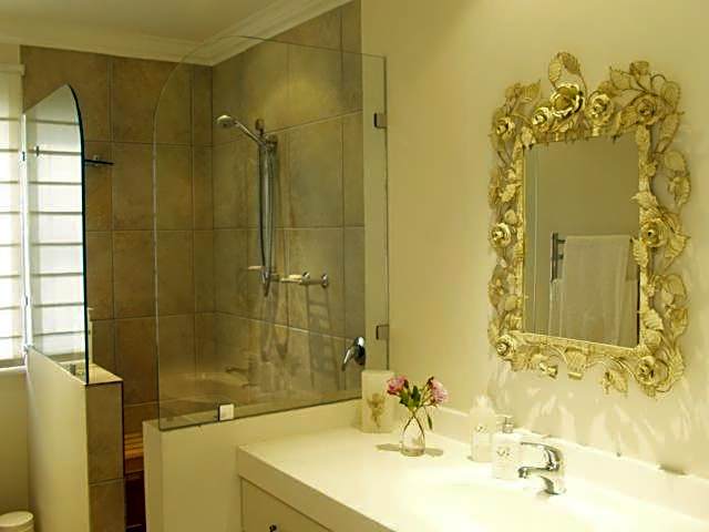 Isola Bella Guest House