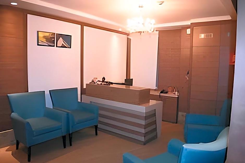 Lemonwood Suites By F9 Hotels