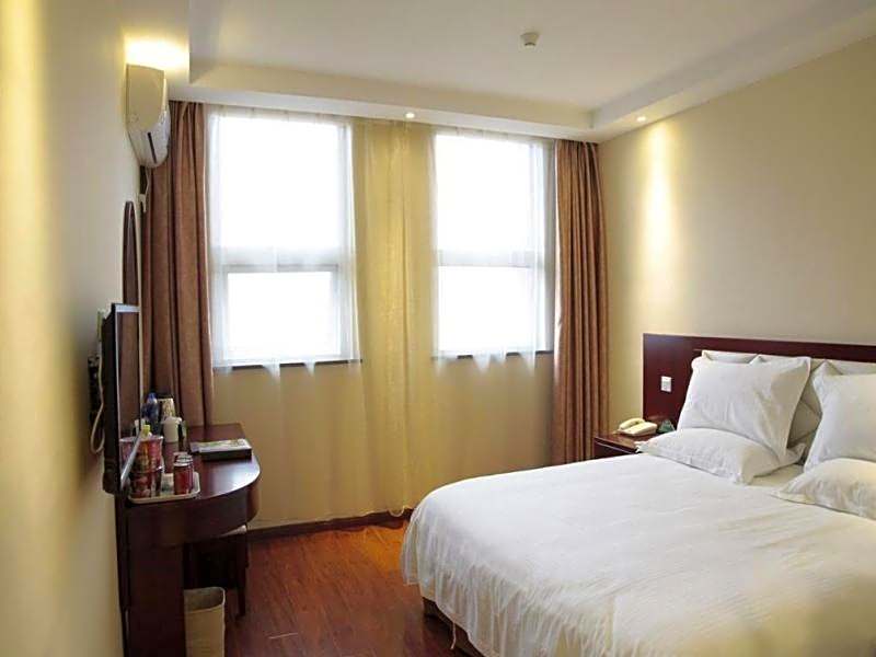 GreenTree Inn Hefei Huizhou Avenue Dazhonglou  Express Hotel