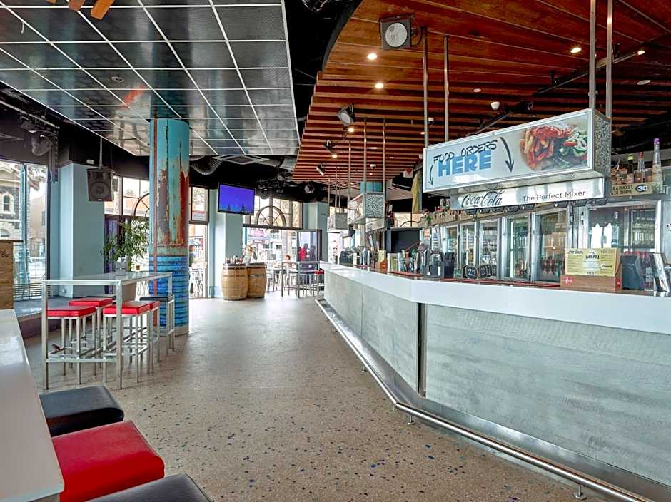 Stamford Grand Adelaide