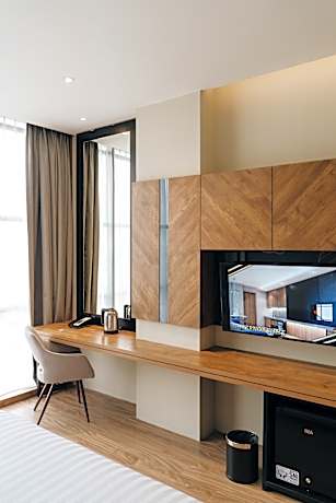 Deluxe King Non Smoking