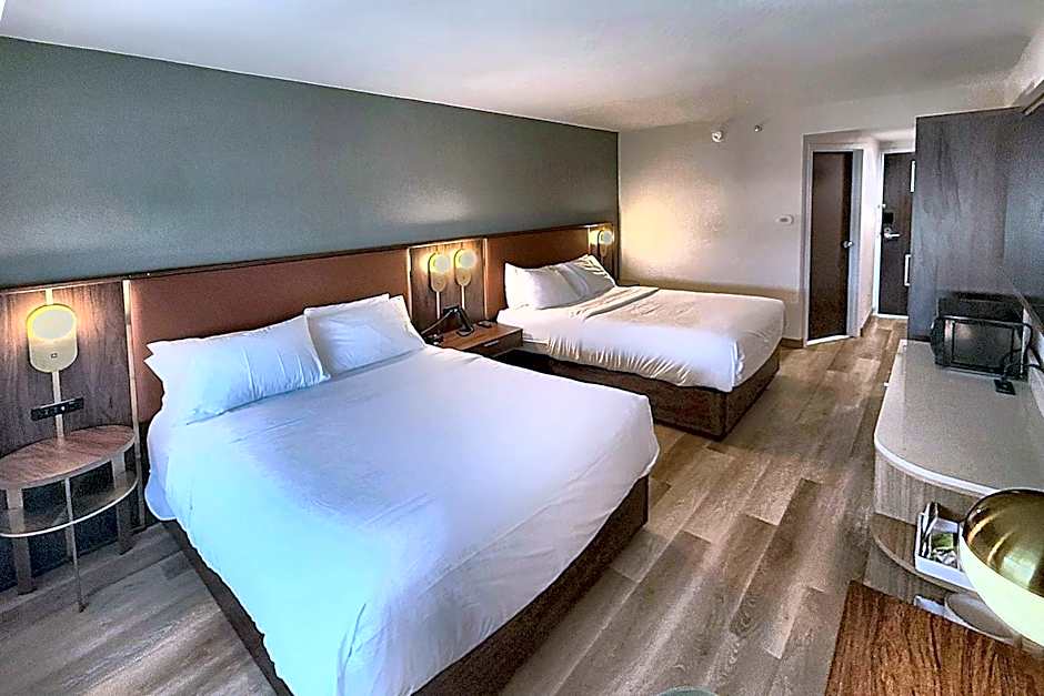 Radisson Hotel Detroit Metro Airport