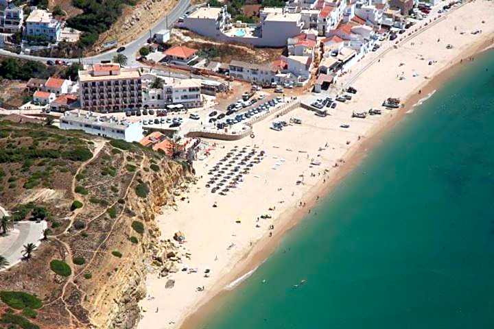 Hotel Residencial Salema