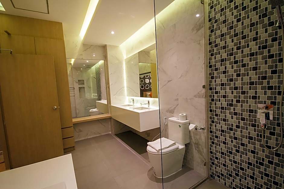 Platinum Hotel and Apartments