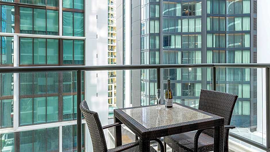 Oaks Brisbane on Margaret Suites