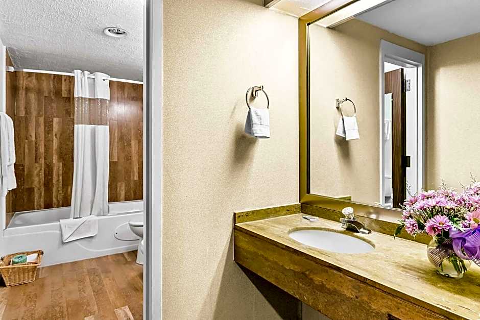 Best Western Downtown Sudbury Centreville