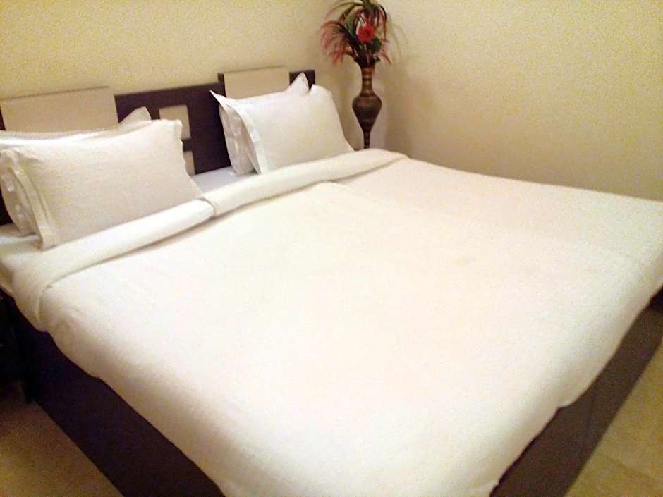 Hotel Divine Destination