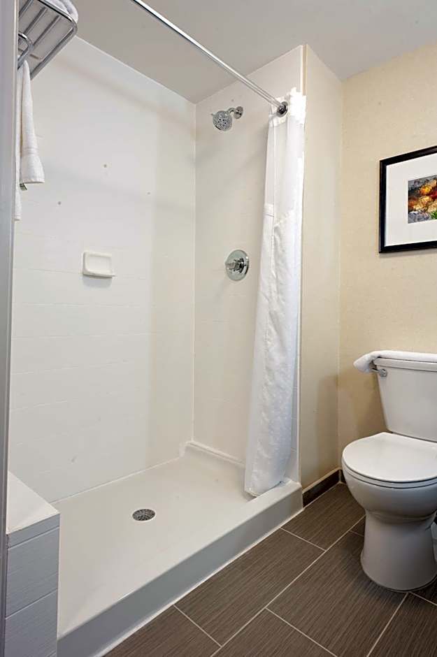 Holiday Inn Guin By IHG